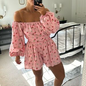 Mable - nwt rose romper